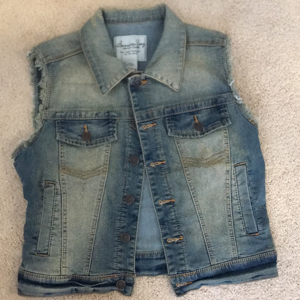 American Rag distressed denim vest - size medium